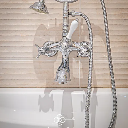 Evasion Privee Au Mans - Champetre & Equestre Holiday home *